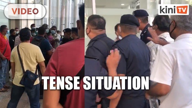 Plantation workers turned away after tense attempt to hand memo