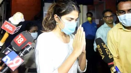Rhea Chakraborty Ignoring CBI, Doesn't want to Face CBI Find out why | FilmiBeat