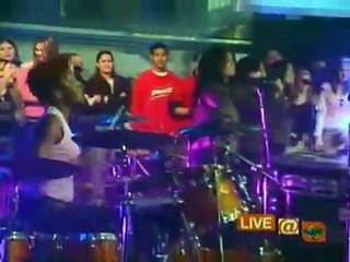 Hilary Duff - Anywhere But Here (Live @ Much Music Video Awards 2004) (Rare Incomplete Performance)