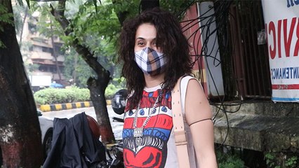 Taapsee Pannu Spotted At Kromakay Salon Juhu | FilmiBeat