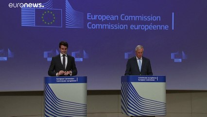 Brexit, accordo lontano. L'Ue: "Stiamo perdendo tempo"