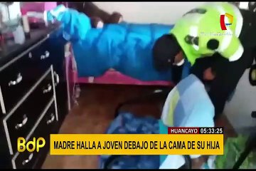 Huancayo: mujer sacó a correazos a menor que se había escondido bajo cama de su hija