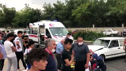 Ters yönde giden otomobil motosiklete çarptı 2 kişi yaralandı - KAHRAMANMARAŞ