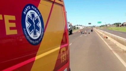 Motociclista quase para dentro de carro, após colisão traseira na rodovia PRc-467