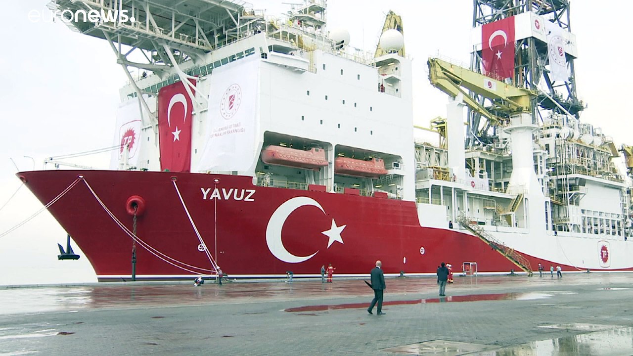 Turquía anuncia el descubrimiento de un gran yacimiento de gas en el mar Negro