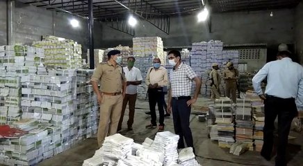 एसटीएफ ने मेरठ में पकड़ी NCERT की 35 करोड़ रुपए की नकली किताबें