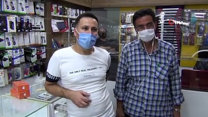 ATM'de unutulan paranın yanına kimseyi yaklaştırmadı