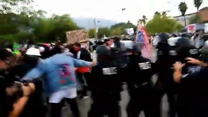 Police disperse crowds as BLM and counter-protesters converge