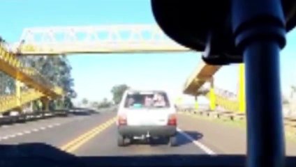 Internauta alerta sobre imprudência no trânsito de Cascavel