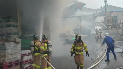 창원 식품 가공 공장에서 불...인명 피해 없어 / YTN