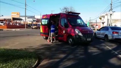 Carro e moto batem na Avenida Assunção