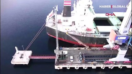 Çanakkale'de Panama bandıralı gemiye operasyon! Mürettebat gözaltında, çok sayıda dalgıçla su altında arama yapılıyor