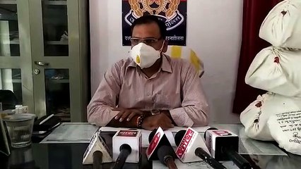 ढाई लाख के गांजे के साथ तीन तस्कर गिरफ्तार