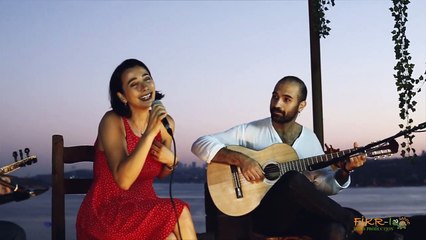 Burcu Yeşilbaş  - Niye  Küstün Yavrum Sen (Live)