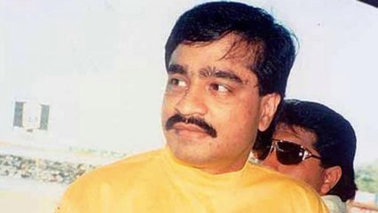 Dawood Ibrahim hiding in Karachi, Pak's big admission