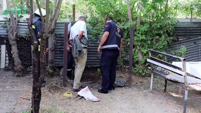 Evin bahçesinde açılan çukur nedeniyle doğal gaz borusu patladı - SİVAS