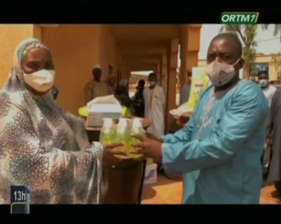 ORTM / Remise de kits de lavage des mains aux populations par le conseil régional de Mopti