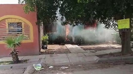 VIDEO: Una familia pierde todo su patrimonio tras incendio en Nuevo Siglo