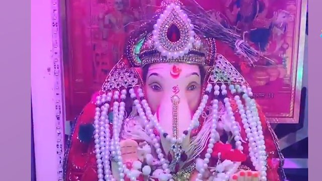 Sushant के लिए Ankita Lokhande ने लाया Bappa को घर, Gayatri Mantra For SSR | FilmiBeat