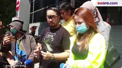 LIVE REPORT: Vicky Prasetyo Laporkan Balik Angel Lelga ke Polda Metro Jaya