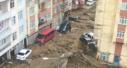 Giresun’da sel felaketi: 1 şehit, 2 ölü, 11 kayıp