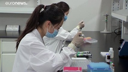 الصين تعترف بأنها بدأت منذ أكثر من شهر باستخدام لقاحات قيد الاختبار ضدّ كورونا