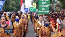 Warga Dan Peserta Kirab Budaya Abaikan Protokol Kesehatan