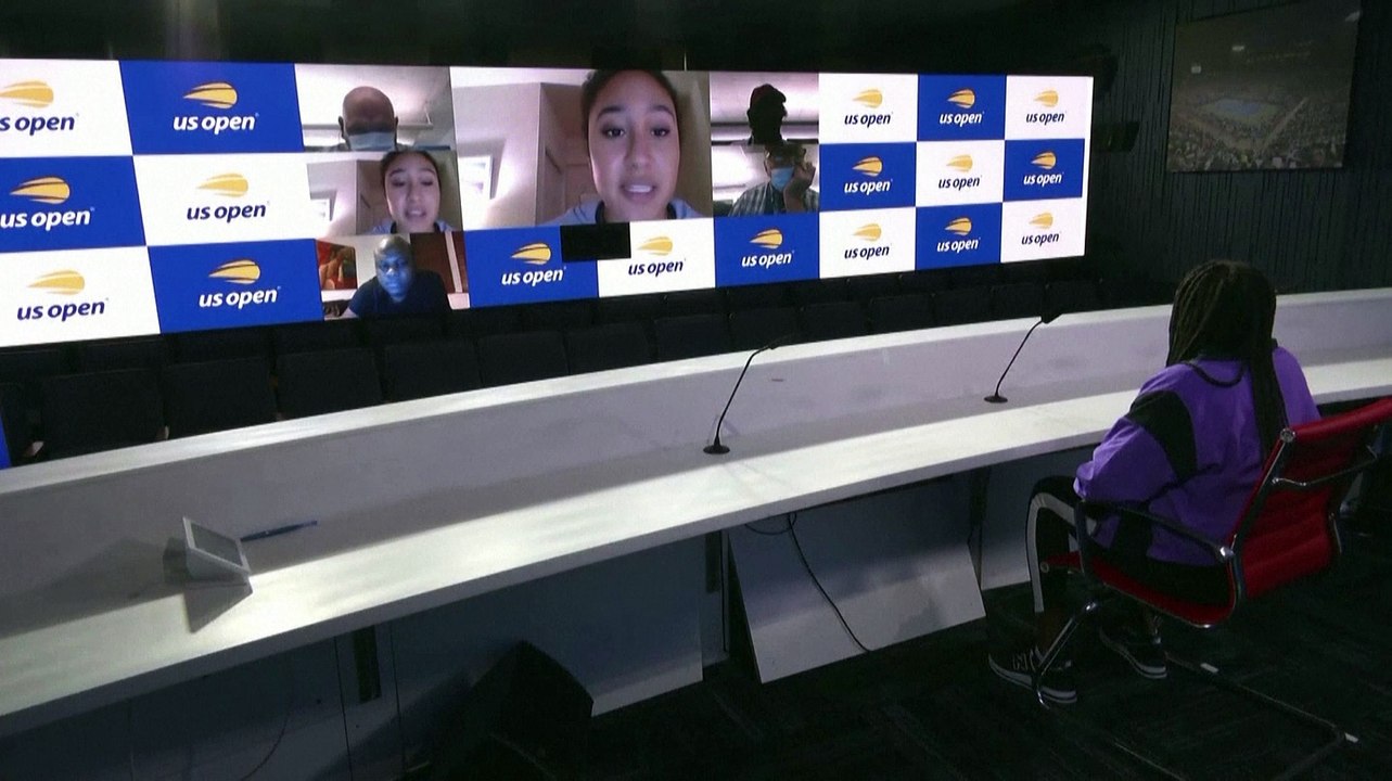 Grand Slam bubble bursts for U.S. teen Gauff