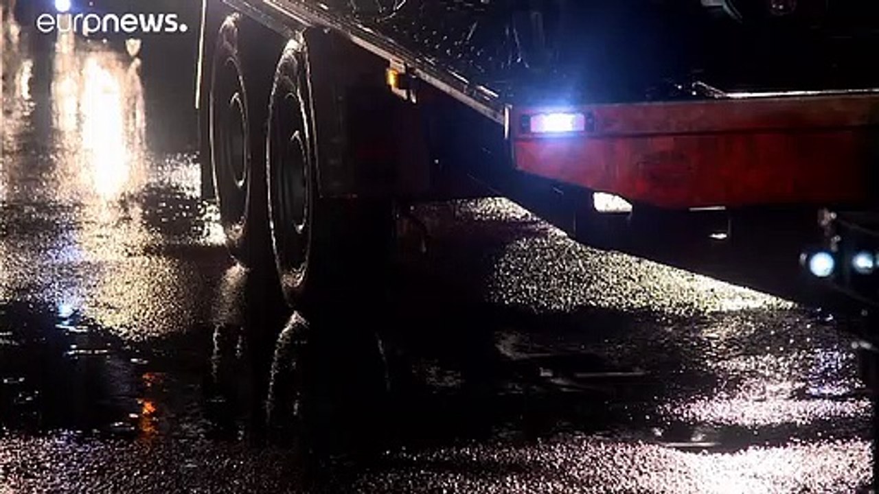 La Hongrie ferme ses frontières aux étrangers, avec quelques exceptions