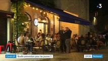 Coronavirus - Ces jeunes qui préfèrent faire la fête le soir en oubliant les gestes barrières et le masque dans les bars et dans les rues