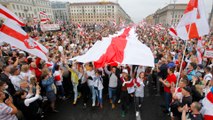 Tens of thousands of people rally against Lukashenko in Belarus