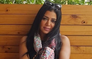 رانيا يوسف ترقص على بالبنط العريض حسين الجسمي