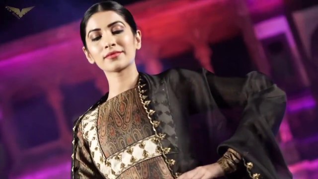 India Trunk Show - Fly Bird Productions