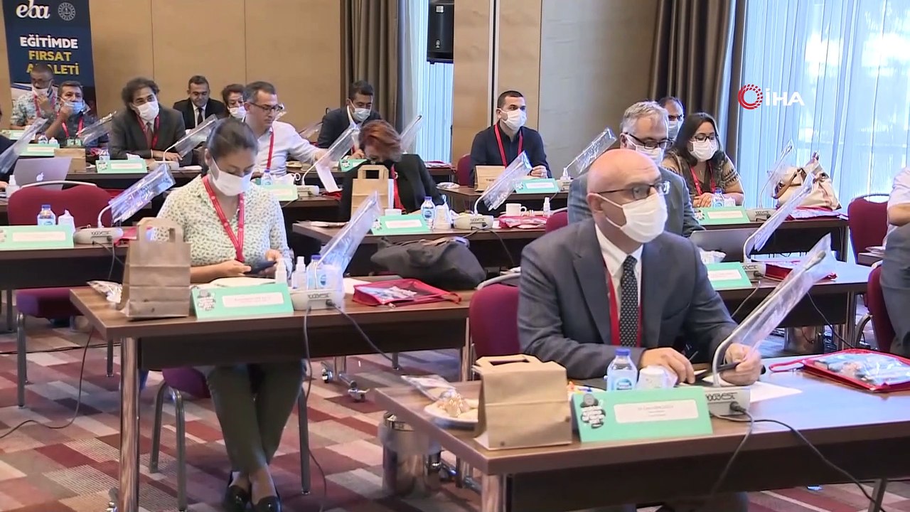 Milli Eğitim Bakanı Ziya Selçuk: 'Örnek gösterilebilecek bir uzaktan eğitim yapısını hayata geçirmek hepimizin ana hedefi'