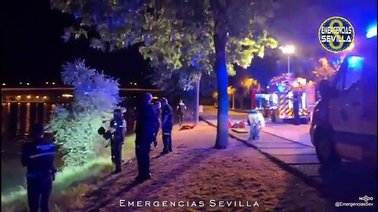 Buscan a una persona en la dársena del Río Guad...