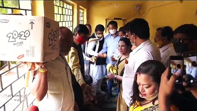 सेवा दिवस के रूप में कार्यकर्ताओं ने मनाया पूर्व मंत्री का जन्मदिन