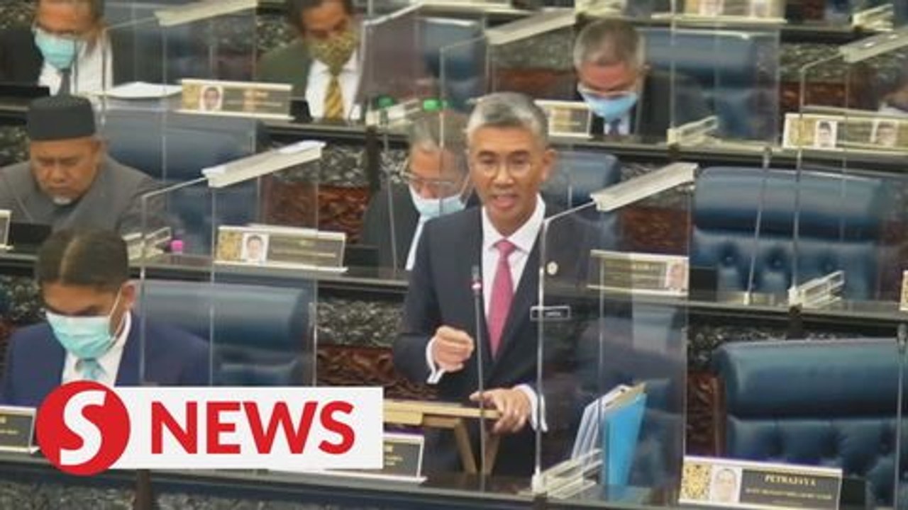 Uproar in Dewan Rakyat over direct-negotiation projects under Pakatan govt