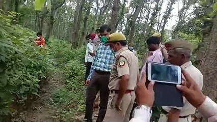 बाघ के पदचिन्ह मिलने से ग्रामीणों में दहशत