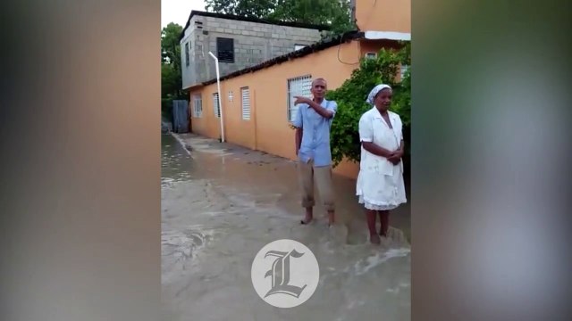 Lluvias por tormenta Laura provocan desbordamiento del río Yaque del Sur