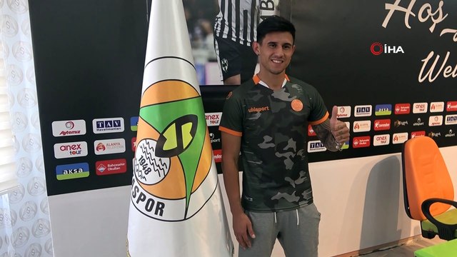 Alanyaspor, Adam Bareiro’yu renklerine bağladı