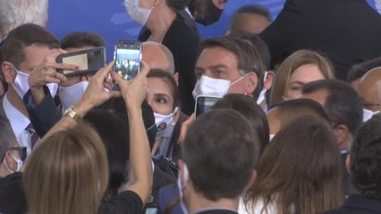 Bolsonaro insiste en la eficacia de la cloroquina contra la COVID-19
