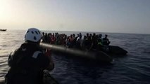197 migrantes rescatados frente a la costa de Libia