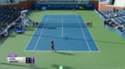 Osaka grinds out win over Muchova