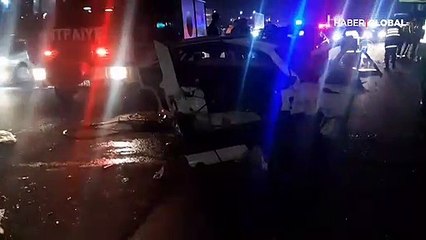 TEM Otoyolu'nda feci kaza: 3 ölü 4 yaralı