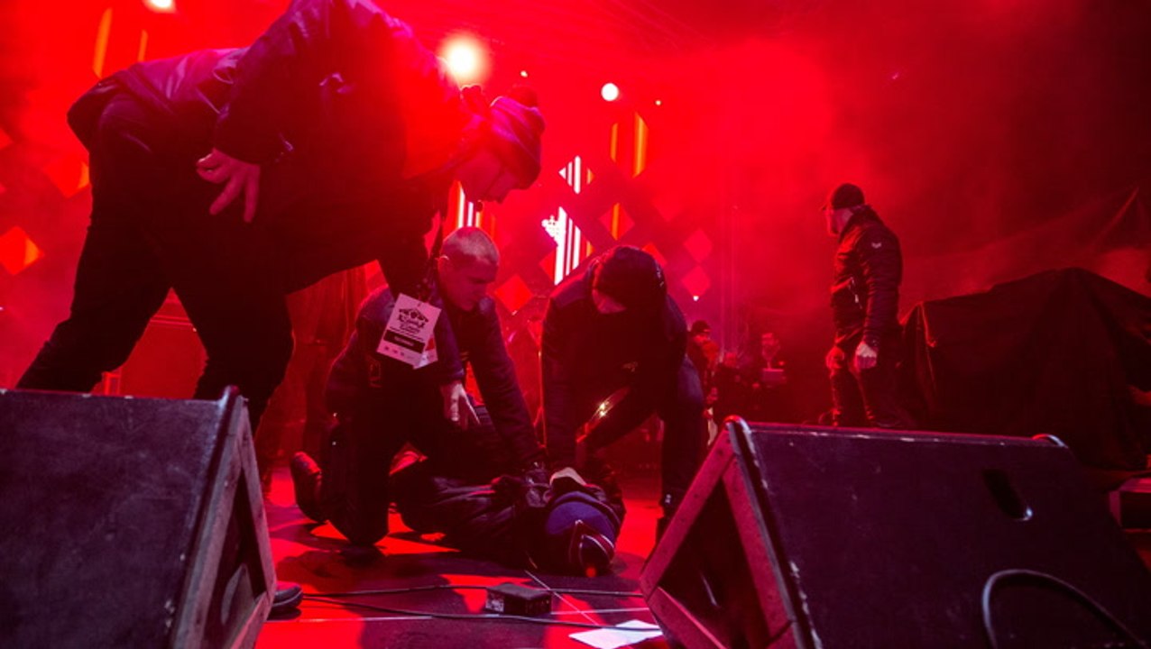 Mayor of Gdansk stabbed on stage at charity event