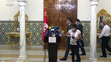 المشيشي يتجاوز دعوات حزب النهضة ويشكل حكومة مستقلين ... والكرة في ملعب البرلمان التونسي