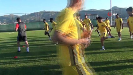 Menemenspor, Afyonkarahisar’da kampa girdi