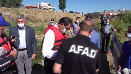 Baba ve oğlu Kızılırmak üzerinde bin 500 kilometre kürek çekecek