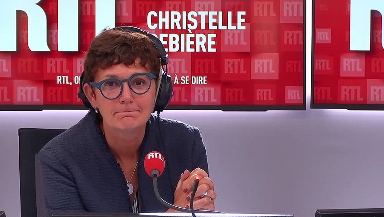 Pyrénées-Orientales : des gendarmes prient les femmes seins nus à la plage de se couvrir