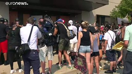 Schüsse auf Schwarzen in Wisconsin lösen 2. Krawallnacht aus